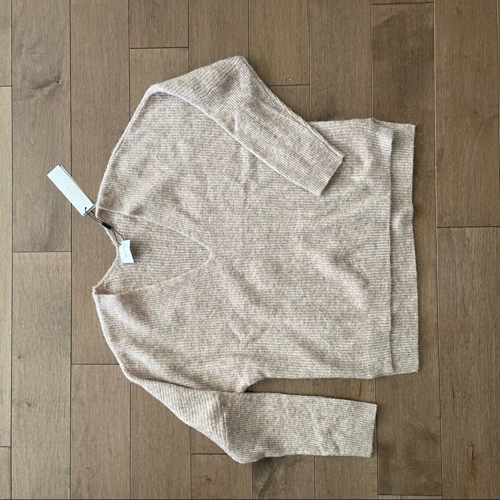Neo noir knit blouse
